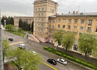 Продажа 3-комнатной квартиры, 73.8 м2, Магнитогорск, проспект Ленина, 39