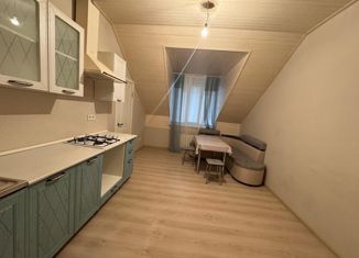 Продаю 2-комнатную квартиру, 80 м2, Дагестан, Мекегинская улица, 34А