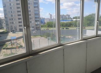Продается 1-комнатная квартира, 35.7 м2, Екатеринбург, Просторная улица, 87, метро Ботаническая