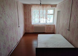 Продам 3-ком. квартиру, 48.9 м2, село Уинское, улица Свободы, 49