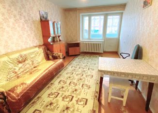 Продается 1-комнатная квартира, 32.9 м2, поселок Зюкайка, улица Пугачёва, 29