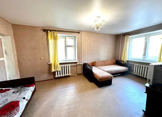 Продается 1-комнатная квартира, 32 м2, Салават, Уфимская улица, 4