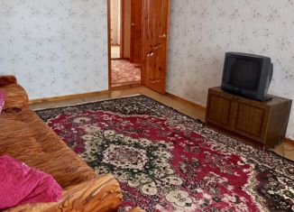 Продается 3-комнатная квартира, 60 м2, Скопин, улица Карла Маркса, 269