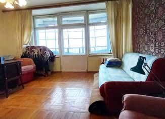 Продаю 2-ком. квартиру, 58.4 м2, Волгодонск, проспект Курчатова, 14