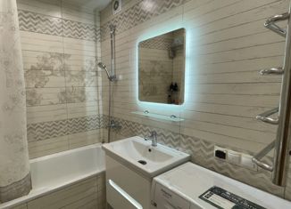 2-комнатная квартира на продажу, 54.2 м2, село Семёновка, Молодёжная улица, 17