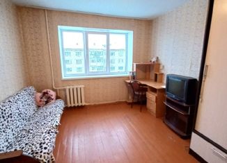 Продаю 1-ком. квартиру, 18.2 м2, Златоуст, проспект Гагарина 6-я линия, 9