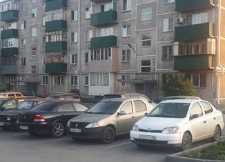 Продам 2-комнатную квартиру, 42.3 м2, Курган, улица Дзержинского, 9, жилой район Северный