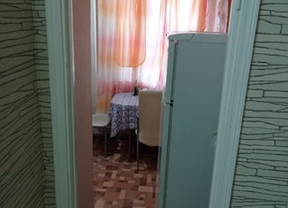 Продается 1-комнатная квартира, 32.2 м2, Лабытнанги, улица Строителей, 9А