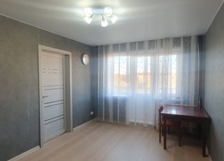 Продажа 2-комнатной квартиры, 44.2 м2, Курган, улица Кирова, 98А