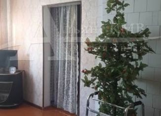 Продаю 2-ком. квартиру, 38 м2, Георгиевск, улица Лермонтова, 58