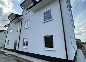 Продам двухкомнатную квартиру, 60 м2, поселок Партизанское, Центральная улица, 9В