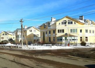 Продается двухкомнатная квартира, 85 м2, Торжок, Ленинградское шоссе, 12Г