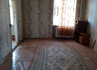 Продам 2-комнатную квартиру, 60 м2, Сафоново, улица 40 лет Октября, 10