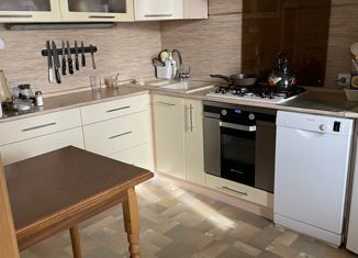 Продам трехкомнатную квартиру, 57.7 м2, Плавск, Октябрьская улица, 8/2