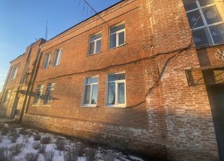 Продам 2-комнатную квартиру, 52.9 м2, посёлок Красный Текстильщик, Октябрьская улица, 1