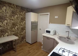 Однокомнатная квартира на продажу, 40 м2, деревня Алексеевка, Центральная улица, 42