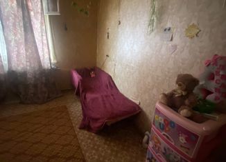 2-ком. квартира на продажу, 52.5 м2, Нижняя Салда, улица Строителей, 4