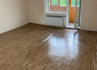 Продажа четырехкомнатной квартиры, 79.5 м2, Дальнегорск, Набережная улица, 8