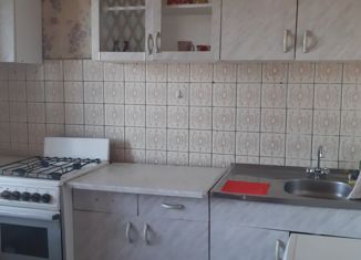 Продаю двухкомнатную квартиру, 54 м2, Жигулёвск, Комсомольская улица, 2