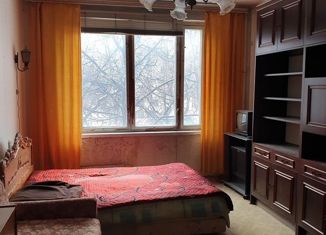 Продаю 2-ком. квартиру, 44 м2, Москва, улица Полбина, 62, станция Депо