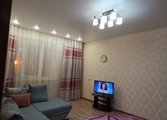 Продам 1-комнатную квартиру, 42 м2, Дудинка, улица Горького, 49