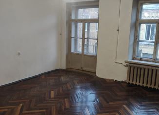 3-комнатная квартира на продажу, 71.1 м2, Санкт-Петербург, Апраксин переулок, 19-21, Апраксин переулок