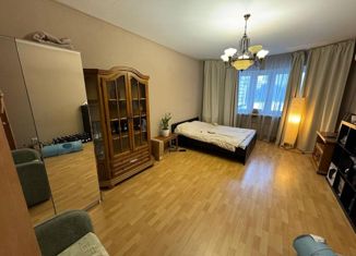 Продается однокомнатная квартира, 51.2 м2, Москва, улица Введенского, 23к2, улица Введенского