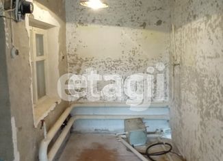 Продажа 2-ком. квартиры, 35.6 м2, село Падун, улица Братьев Неустроевых, 7
