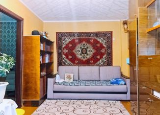 Продается 4-комнатная квартира, 62 м2, Липецк, улица Плеханова, 35, Советский район