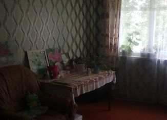 Продаю трехкомнатную квартиру, 65 м2, деревня Крылосово, улица КИЗ, 16