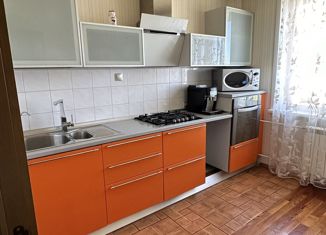 Продажа четырехкомнатной квартиры, 95.6 м2, Первоуральск, Береговая улица, 34