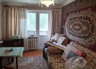 Продам трехкомнатную квартиру, 58 м2, Оренбургская область, 4-й микрорайон, 25