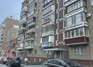 Продается двухкомнатная квартира, 52.3 м2, Челябинск, улица Героев Танкограда, 120, Тракторозаводский район