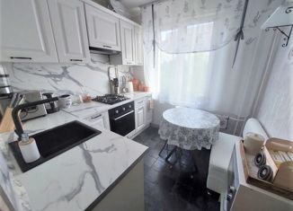 Продается 3-ком. квартира, 58 м2, Москва, улица Полбина, 42, станция Люблино