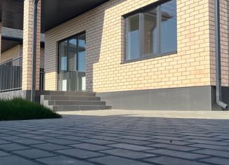 Продается дом, 100 м2, посёлок Победитель, улица Калинина, 11/2