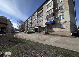 Продажа трехкомнатной квартиры, 57.3 м2, Оренбургская область, 2-й микрорайон, 36