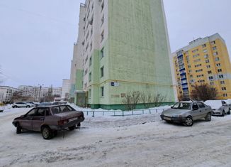 Продажа 1-ком. квартиры, 37 м2, Балаково, Степная улица, 104