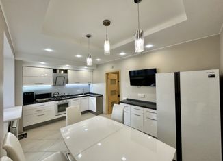 Продается трехкомнатная квартира, 105.4 м2, Самара, Ленинская улица, 66, Самарский район