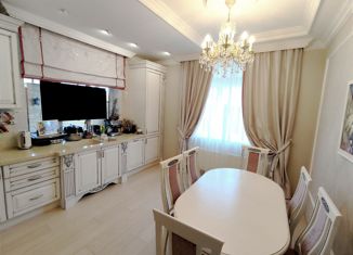 Продаю дом, 300 м2, Краснодар, улица Александра Матросова, улица Александра Матросова