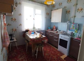 Продаю 3-комнатную квартиру, 60 м2, Челябинская область, улица Богдана Хмельницкого, 28