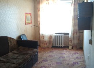Продам трехкомнатную квартиру, 58.5 м2, Астраханская область, улица Ботвина, 10