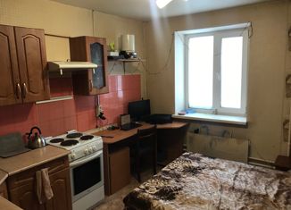 Продам 1-ком. квартиру, 35 м2, Екатеринбург, улица Умельцев, 7, улица Умельцев