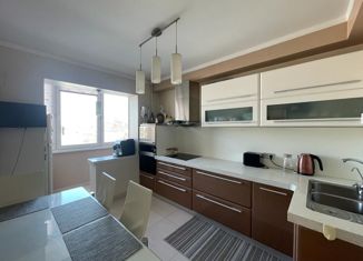 Продается трехкомнатная квартира, 63.8 м2, Находка, Рыбацкая улица, 20