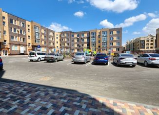 Продажа 2-ком. квартиры, 58 м2, Ставрополь, микрорайон № 35, улица Рогожникова, 19/6