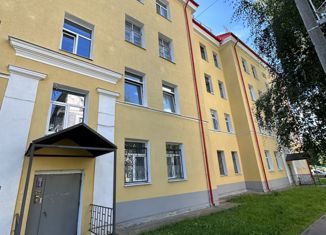 Продам 3-комнатную квартиру, 84 м2, Сертолово, улица Ларина, 6