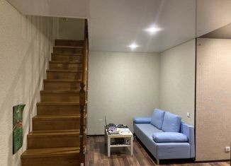 Продажа 3-ком. квартиры, 67.2 м2, Салават, бульвар Салавата Юлаева, 87