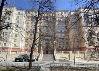 Продажа трехкомнатной квартиры, 74 м2, Москва, 3-я Фрунзенская улица, 4, 3-я Фрунзенская улица