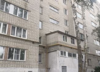 Продам 2-ком. квартиру, 52 м2, Кольчугино, Московская улица, 56