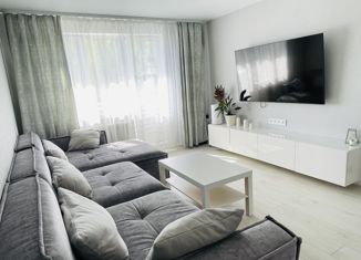 Двухкомнатная квартира на продажу, 47.2 м2, поселок городского типа Арти, улица Рабочей Молодёжи, 62