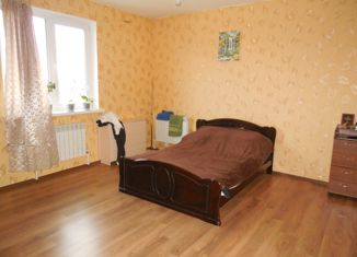 Продам 2-ком. квартиру, 62 м2, Малоярославец, микрорайон Немцово, 8А